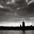 Köln Rhein bei Dämmerung