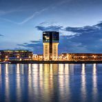 Köln - Rheinauhafen mit Kranhäusern