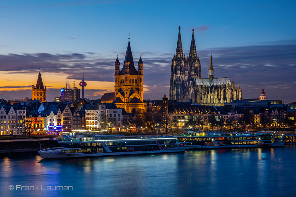 Koln Rheinpanorama Der Klassiker Foto Bild Architektur Architektur Bei Nacht Koln Bilder Auf Fotocommunity