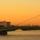 Köln - Severins- und Deutzer Brücke am frühen Morgen ...