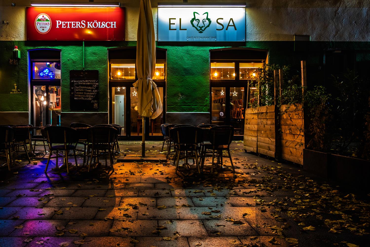 Köln Severinsviertel bei Nacht