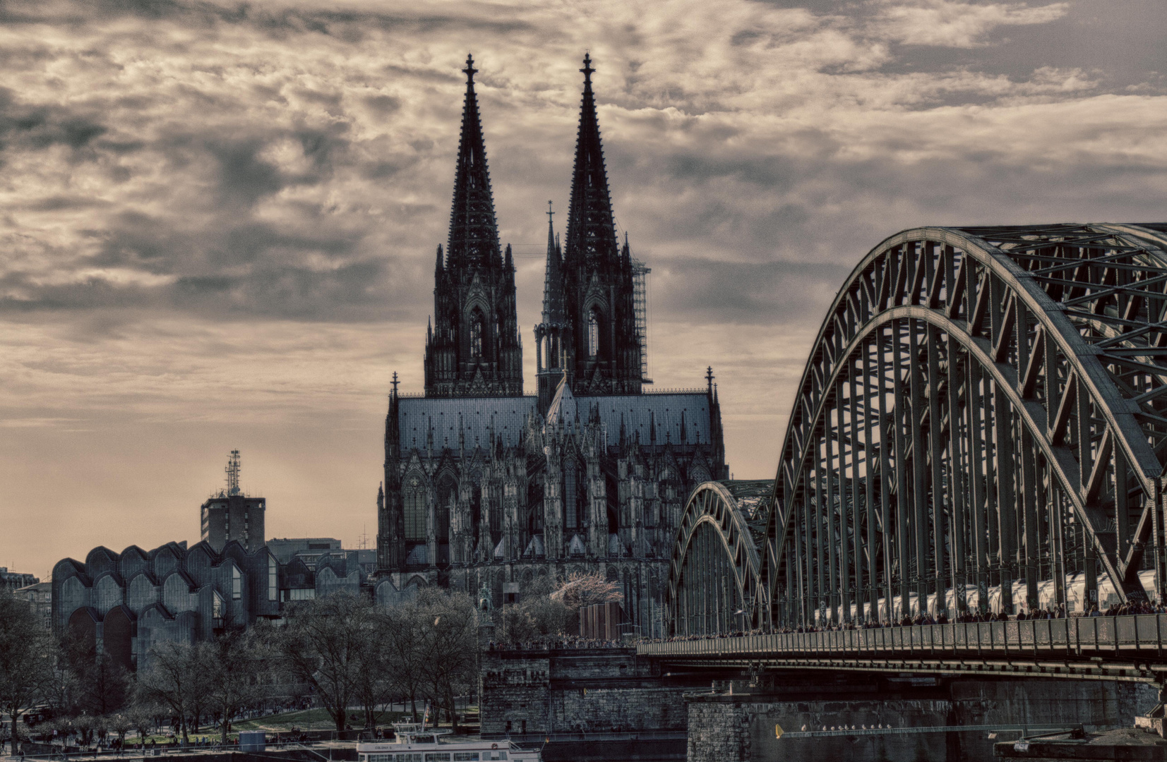 Köln Skyline DOM