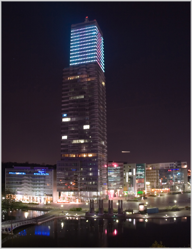 Köln Turm bei Nacht