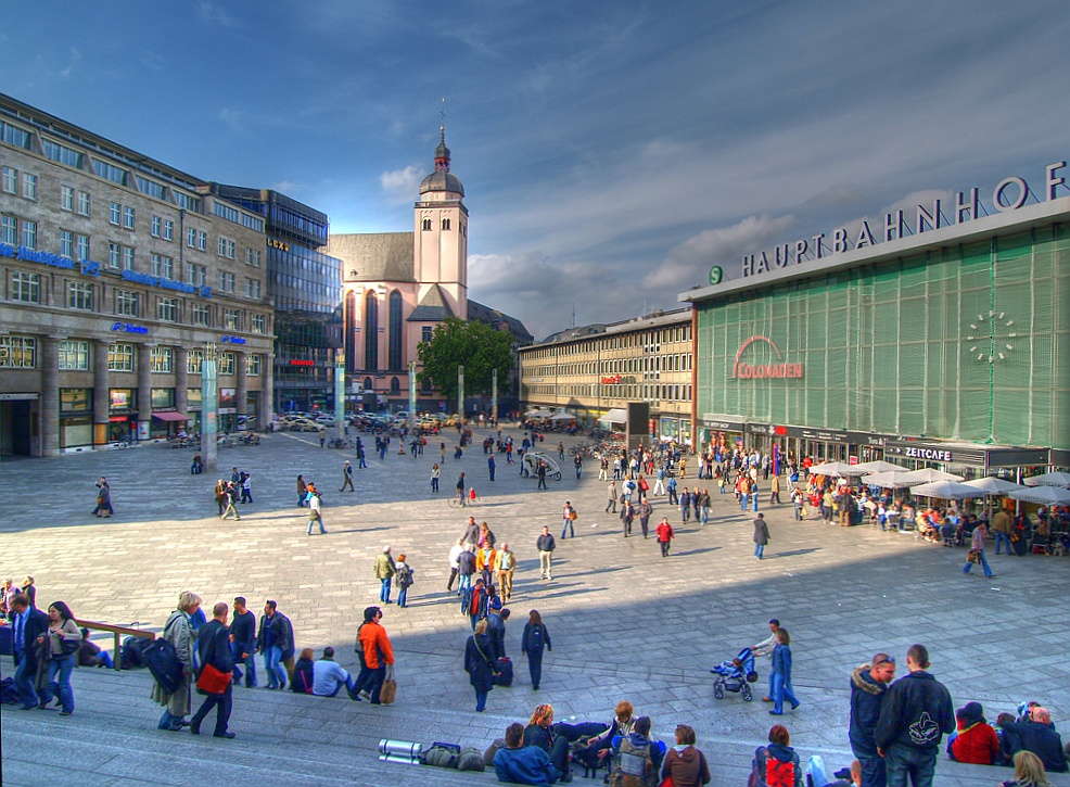 Köln unter anderem Licht