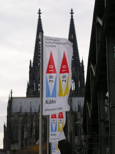 Köln zeigt Flagge