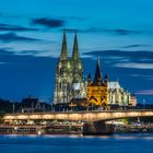 Köln zur blauen Stunde