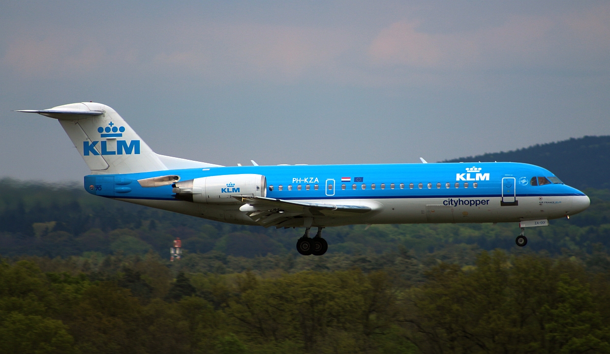 Köln/Bonn Airport (CGN) Fokker 70 KLM Airlines PH-KZA