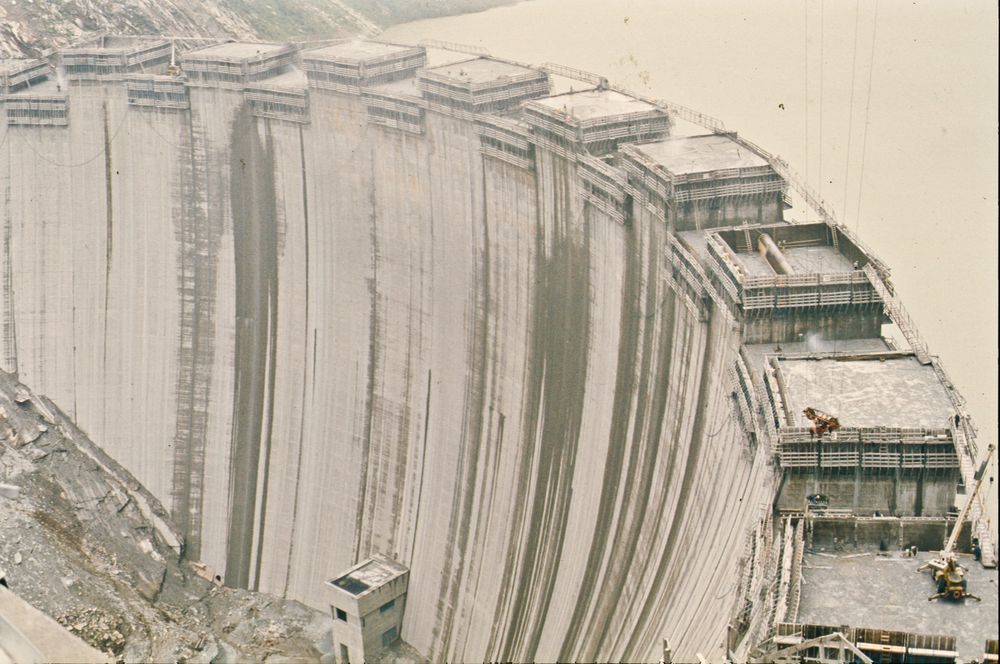 Kölnbreinsperre Mauer 1976 im Bau / Maltatal