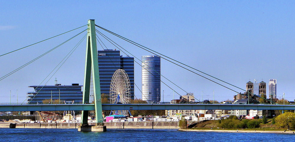 Kölner Blick auf die rechte Rheinseite