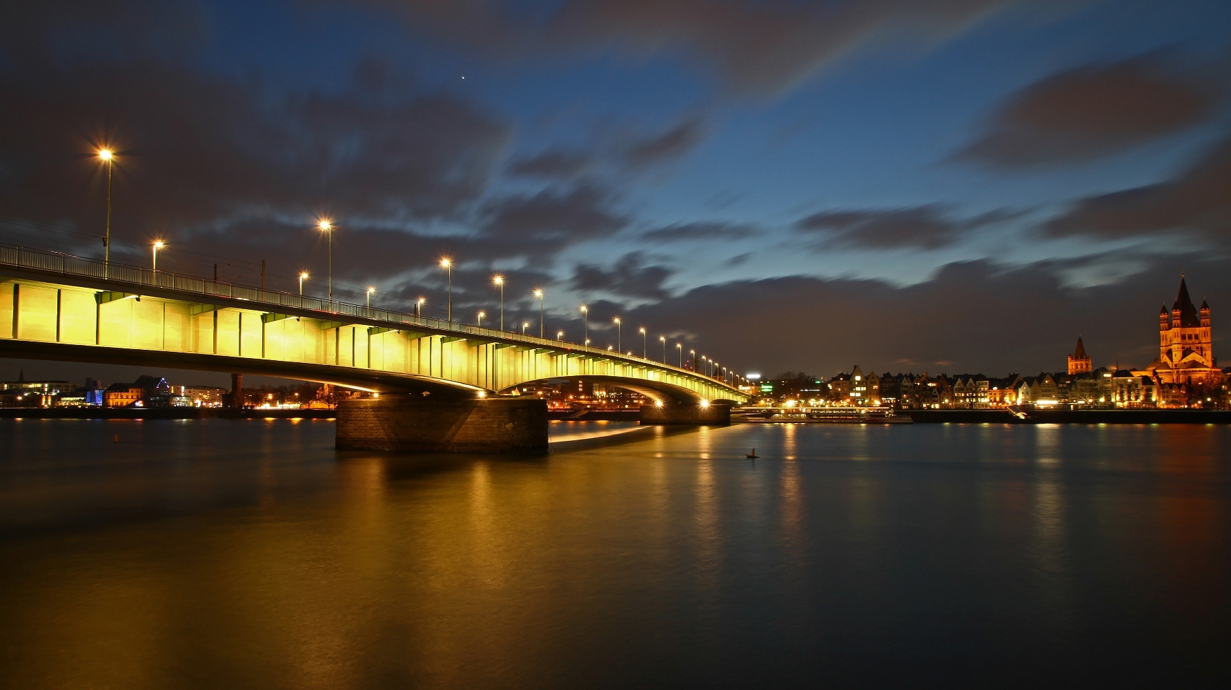 Kölner Brücke