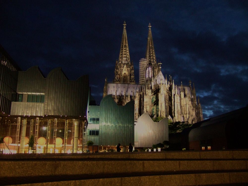 Kölner Dom bei Nacht