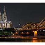 Kölner Dom bei Nacht 02