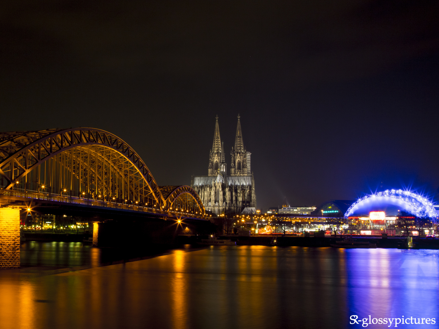 Kölner Dom bei Nacht