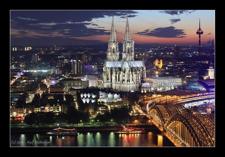 Kölner Dom bei Nacht