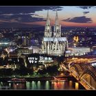 Kölner Dom bei Nacht