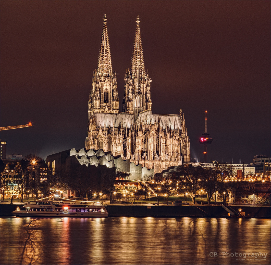 Kölner Dom bei Nacht Foto &amp; Bild architektur, deutschland, europe