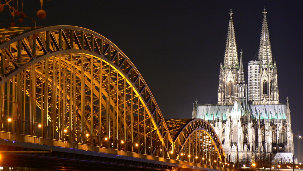 Kölner Dom bei Nacht