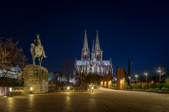 Kölner Dom bei Nacht