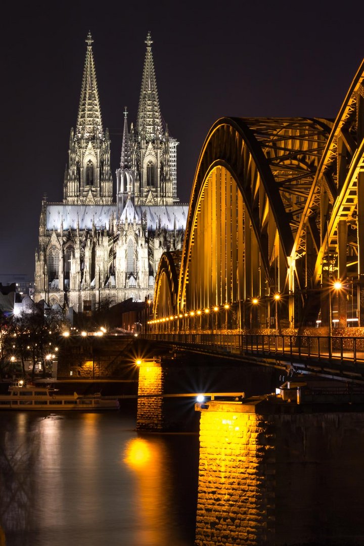 Kölner Dom bei Nacht I