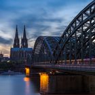 Kölner Dom between day and night