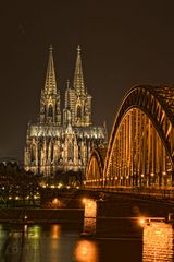 Kölner Dom by N8