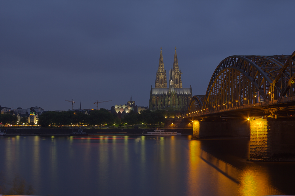 Kölner Dom (ein Foto geht immer noch...)