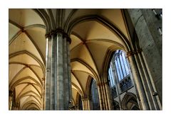 Kölner Dom Gotik (3)