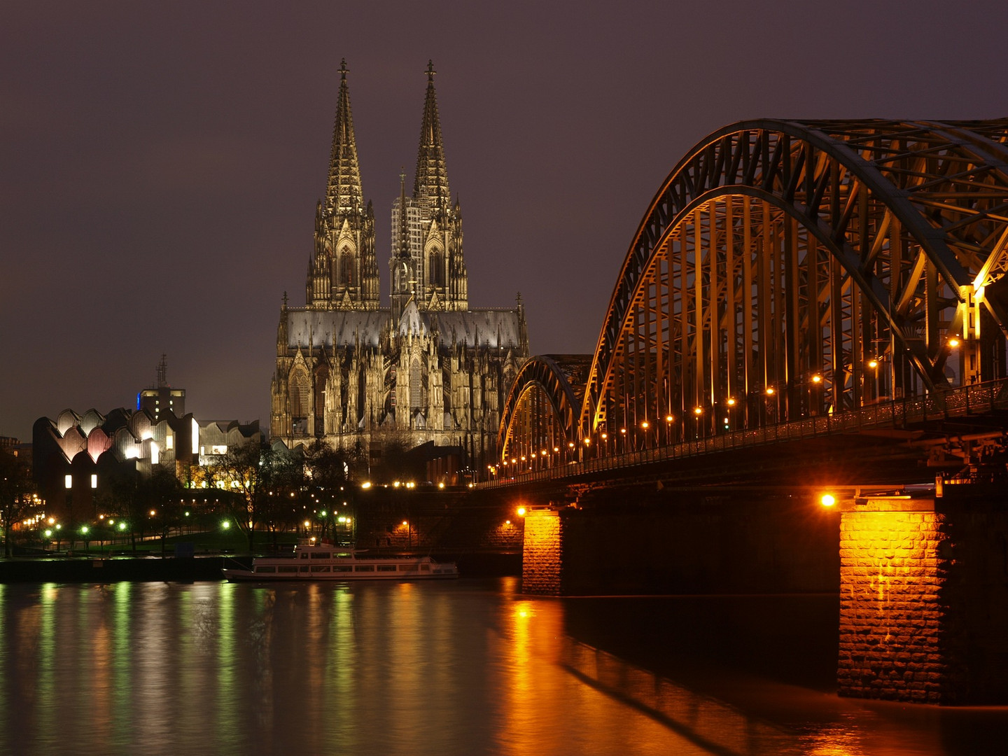 Kölner Dom + Hohenzollernbrücke