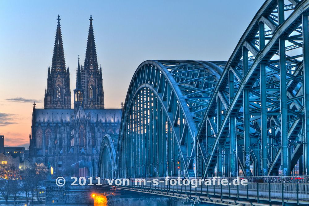 Kölner Dom & Hohenzollernbrücke, Variante01