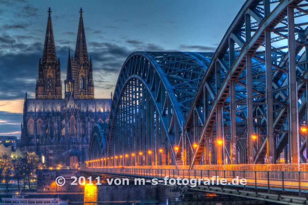 Kölner Dom & Hohenzollernbrücke, Variante02