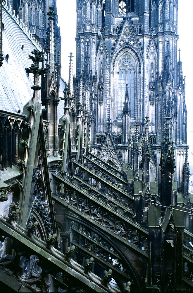 Kölner Dom in 45 m Höhe außen Nordseite