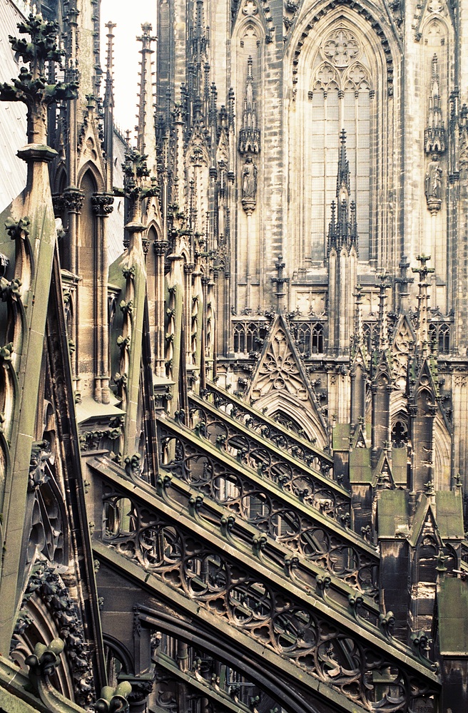 Kölner Dom in 45 m Höhe außen Nordseite