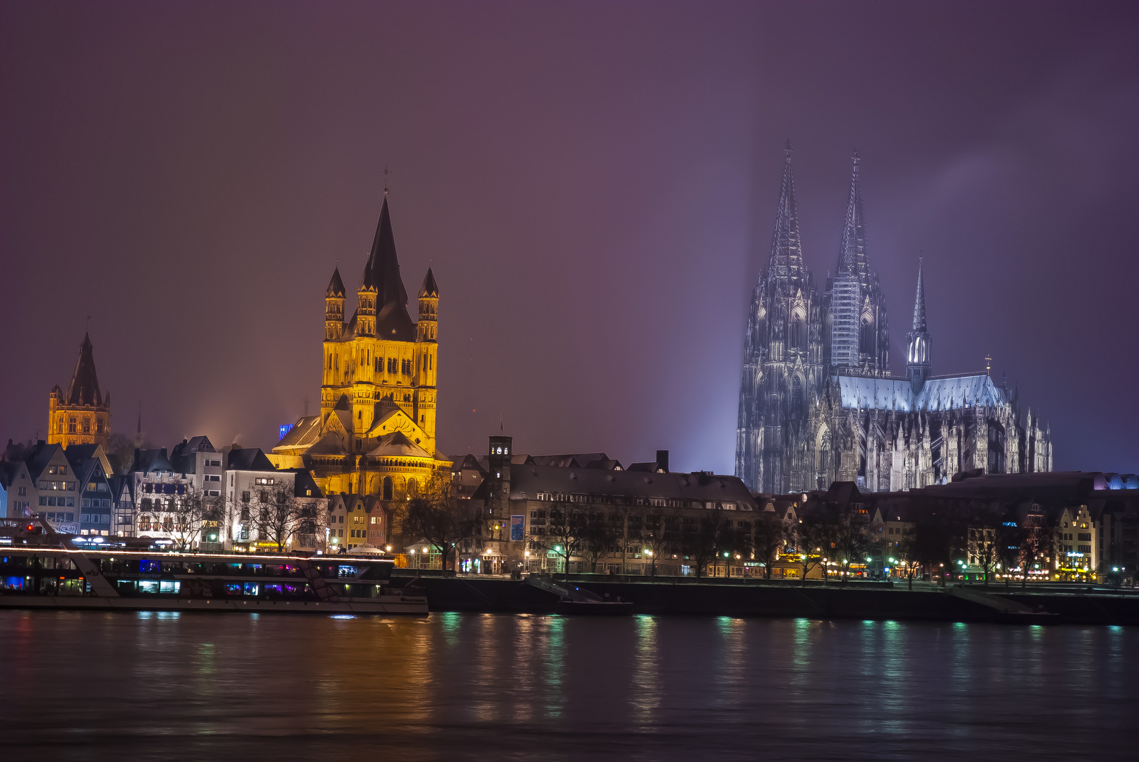 Kölner Dom in seiner Pracht