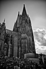 Kölner Dom in s/w