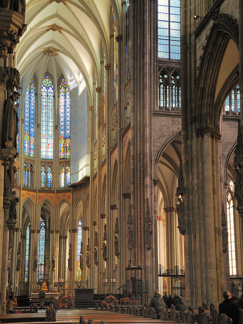 Kölner Dom - Innenansicht Hauptschiff