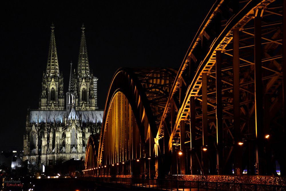 Kölner Dom Low Key Fotogtafie Cologne Kölle Köln Hohenzollernbrücke