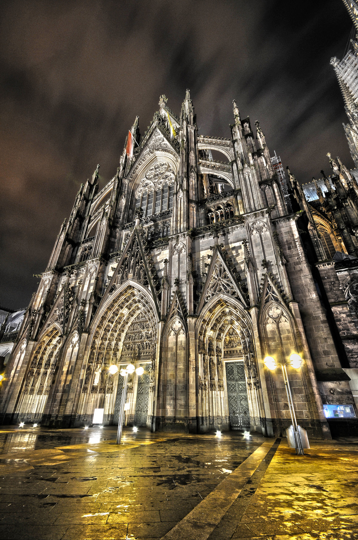 Kölner Dom mal als HDR