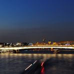 Kölner Dom mit Deutzer Brücke