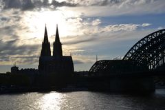 Kölner Dom mit " Heiligenschein "