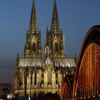 Kölner Dom mit Hohenzollernbrücke