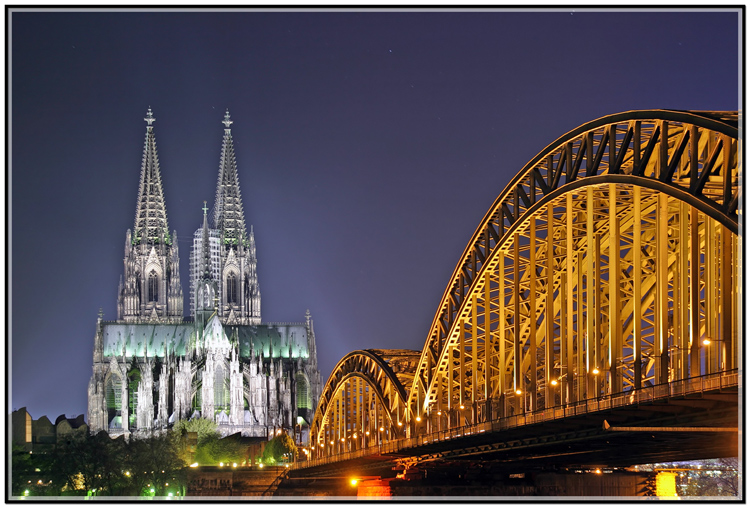 Kölner Dom @ Night