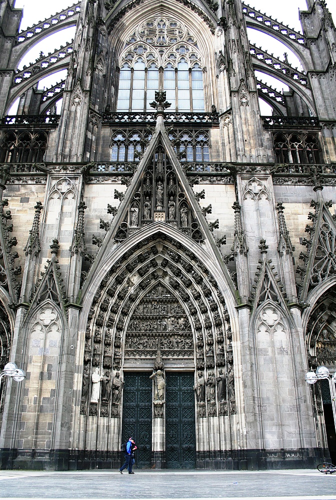 Kölner Dom Nordseite (1) (04.01.2012)