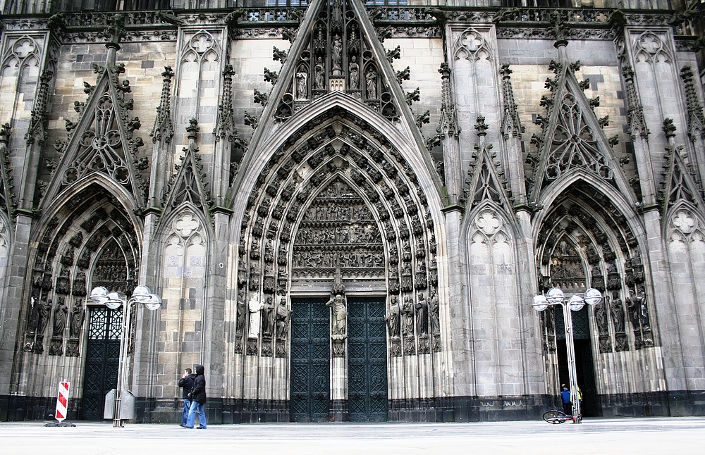 Kölner Dom Nordseite (2) (04.01.2012)