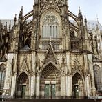 Kölner Dom Südseite nach einem Gewitter fotografiert