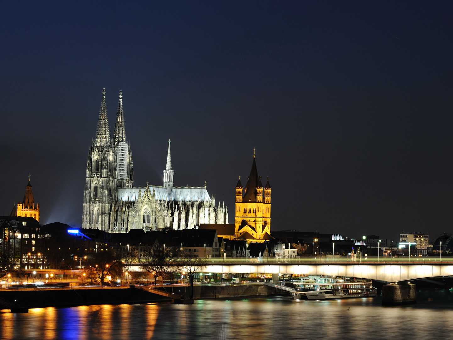 Kölner Dom Testfoto Neigungskorrektur