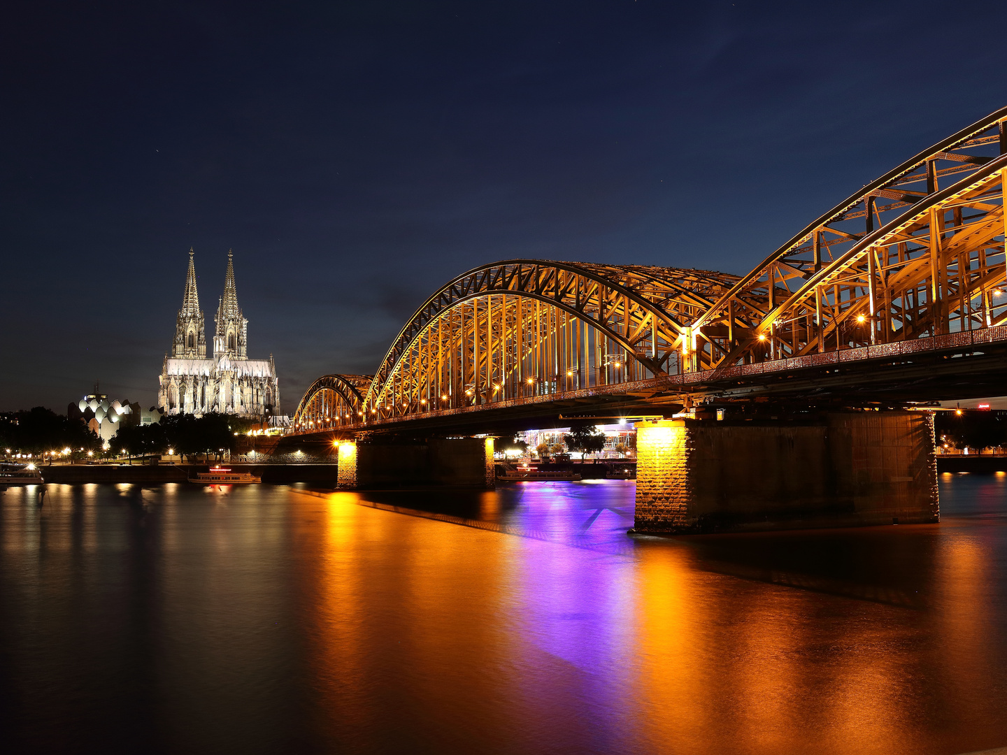 Kölner Dom und Brücke