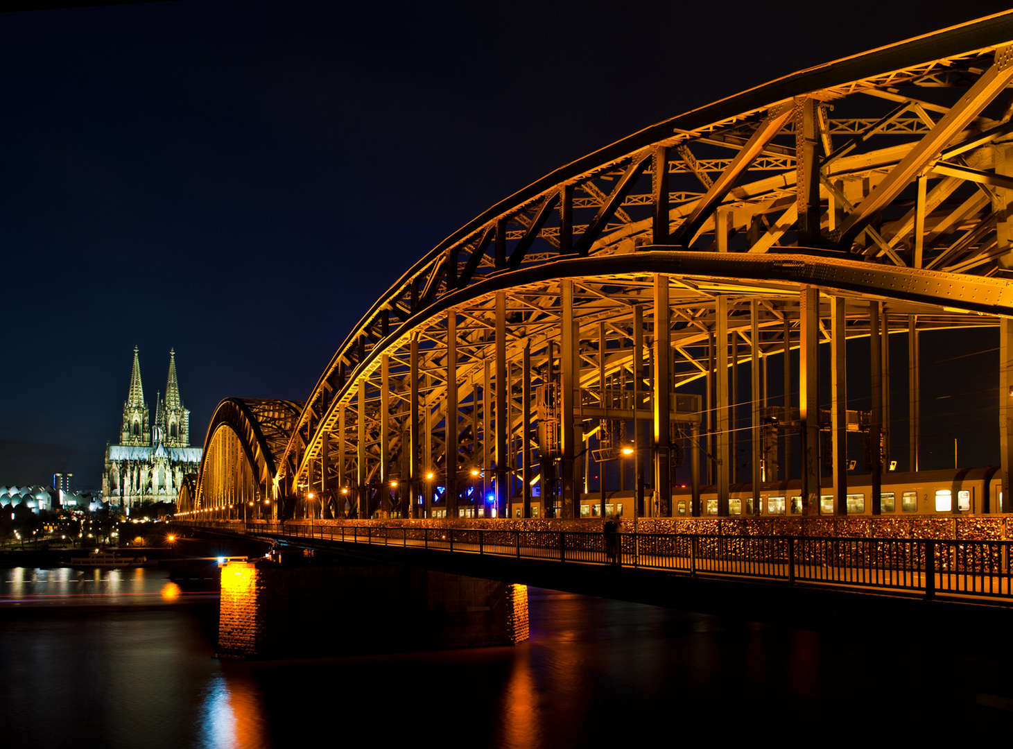 Kölner Dom und Hohenzollern Brücke