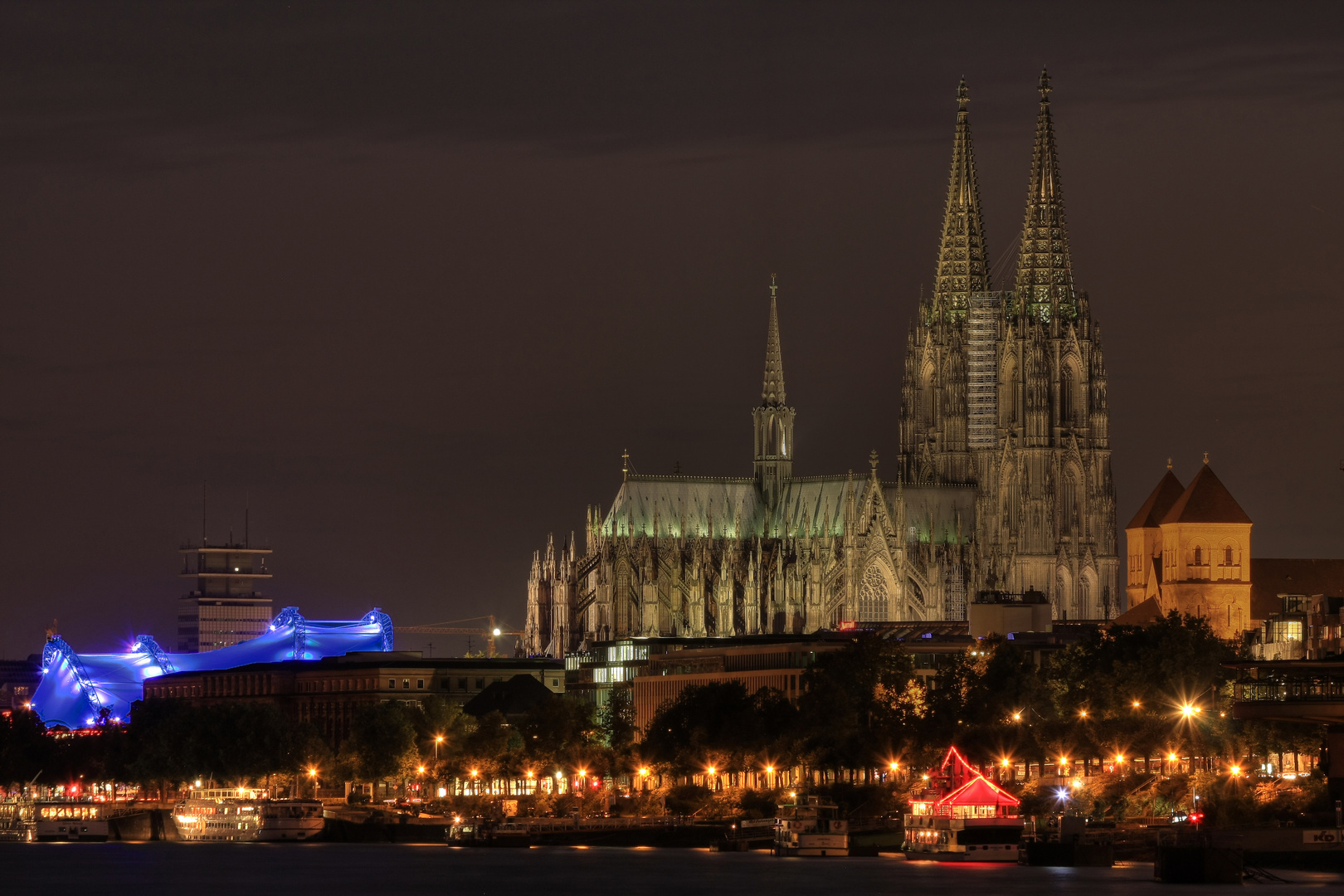 Kölner Dom und Musical Dome