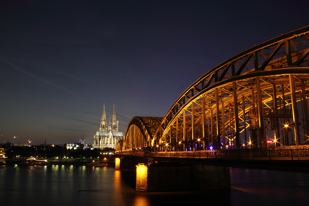 Kölner Dom und Rheinbrücke