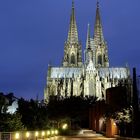 Kölner Dom zur blauen Stunde